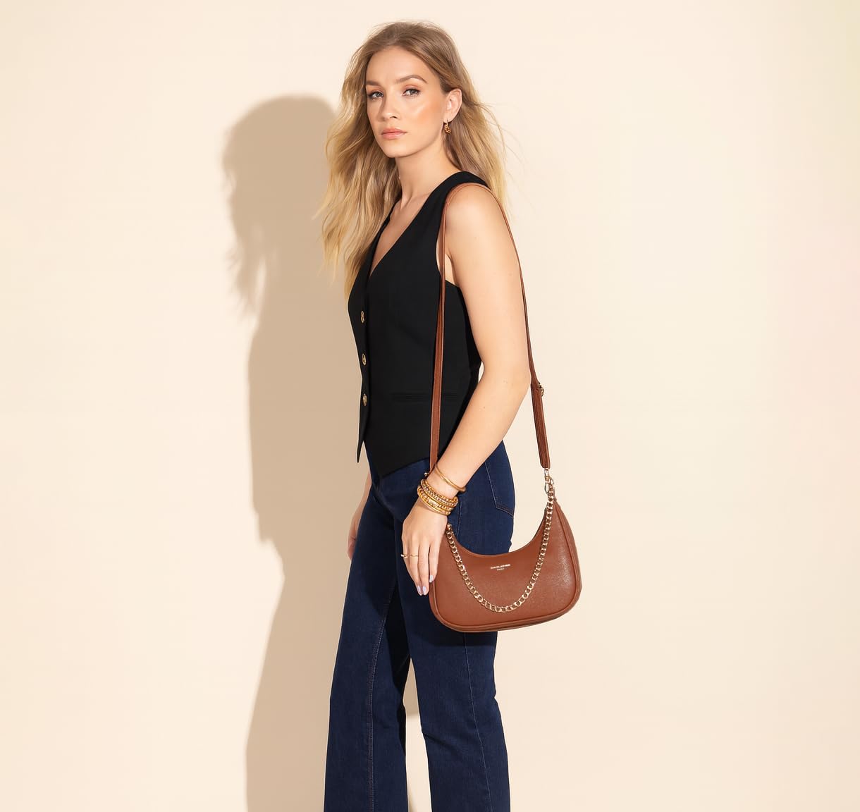 Petit sac porté épaule forme banane David Jones