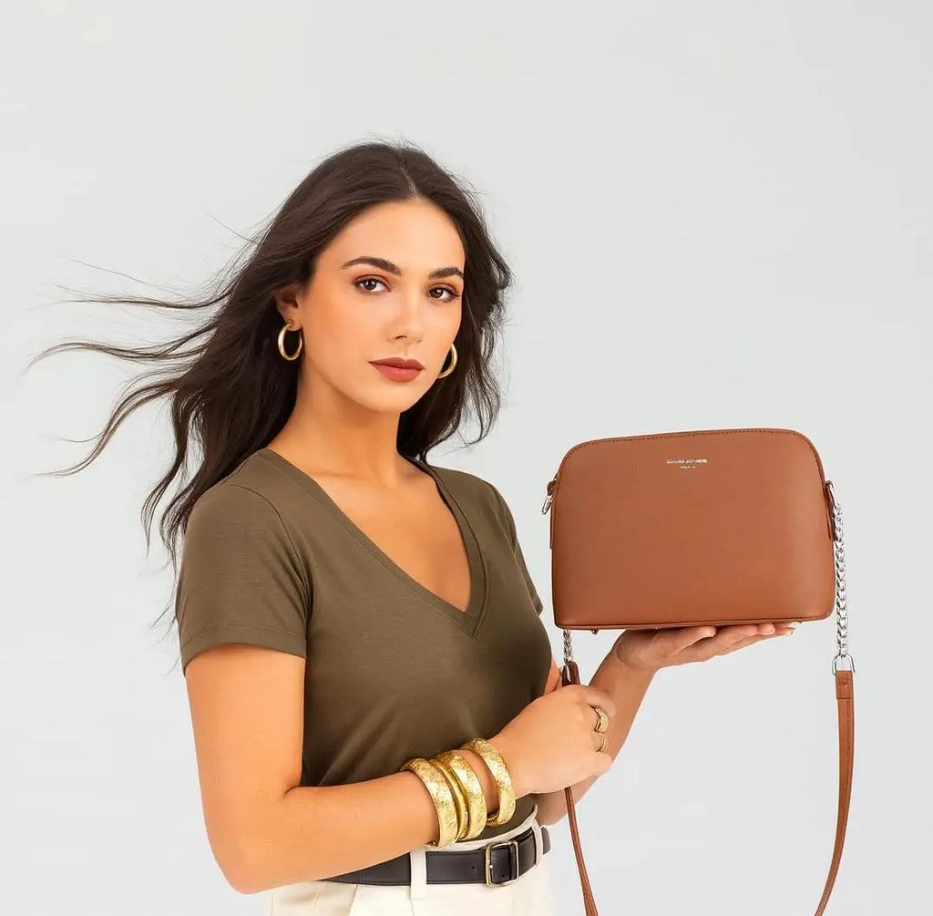Petit sac bandoulière chaîne semi-rigide David Jones