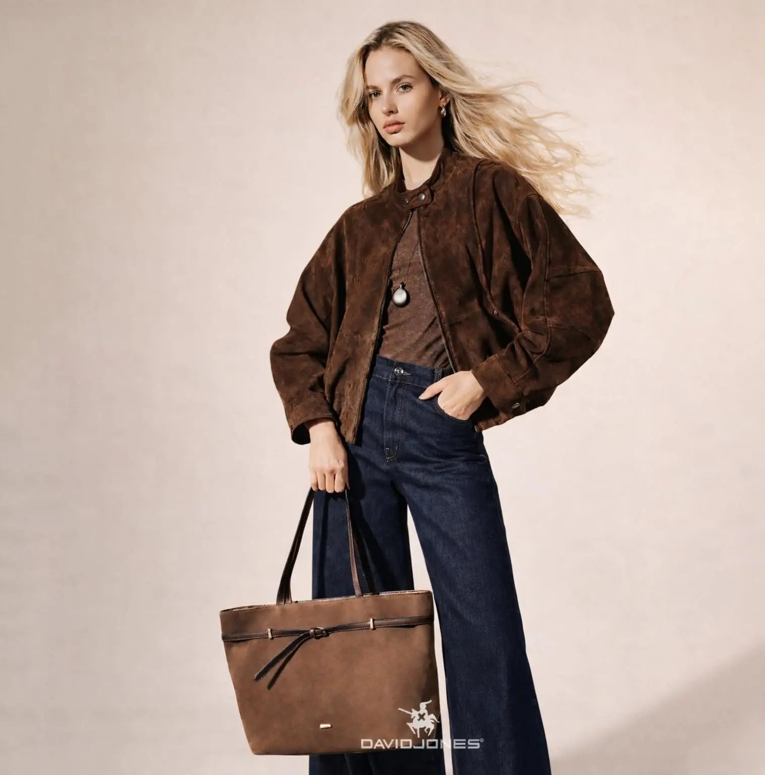 Grand sac à main shopping daim David Jones