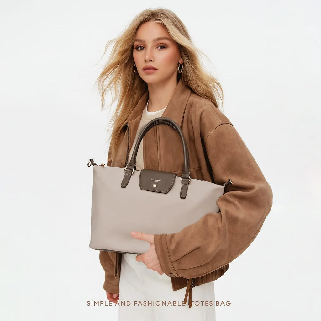 Sac à Main Cabas en Nylon Souple avec Bandoulière Capacité Moyenne David Jones
