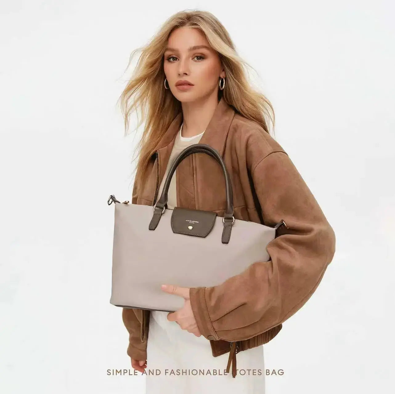 Sac à Main Cabas en Nylon Souple avec Bandoulière Capacité Moyenne David Jones