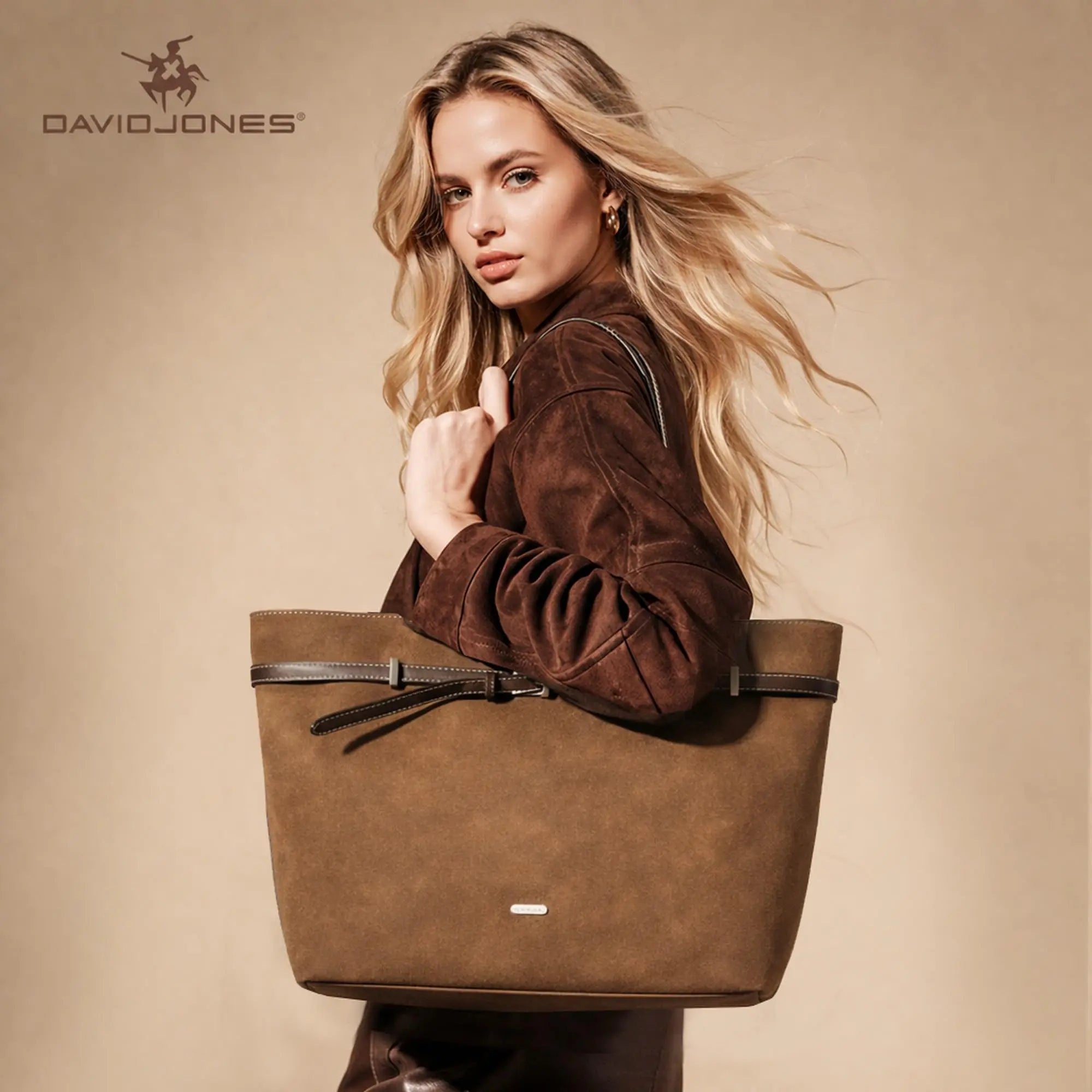 Grand sac à main shopping daim David Jones