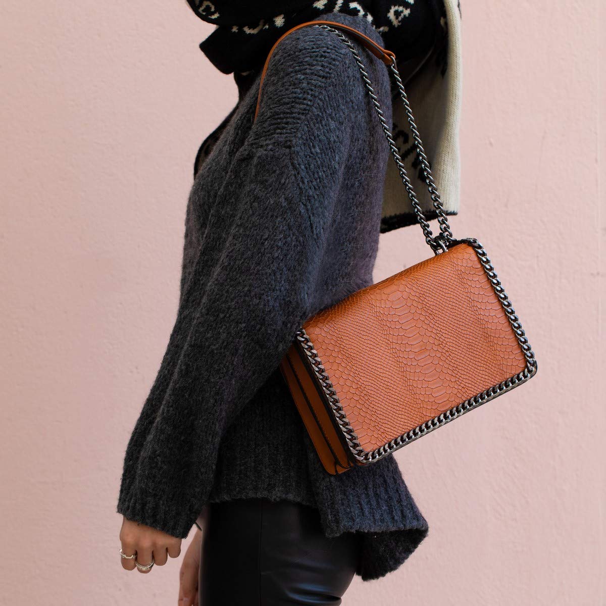 Sac bandoulière chaîne cuir serpent matelassé CRAZYCHIC