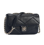 Petit sac bandoulière matelassé rabat David Jones