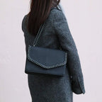 Petit sac bandoulière chaîne matelassé crocodile CRAZYCHIC