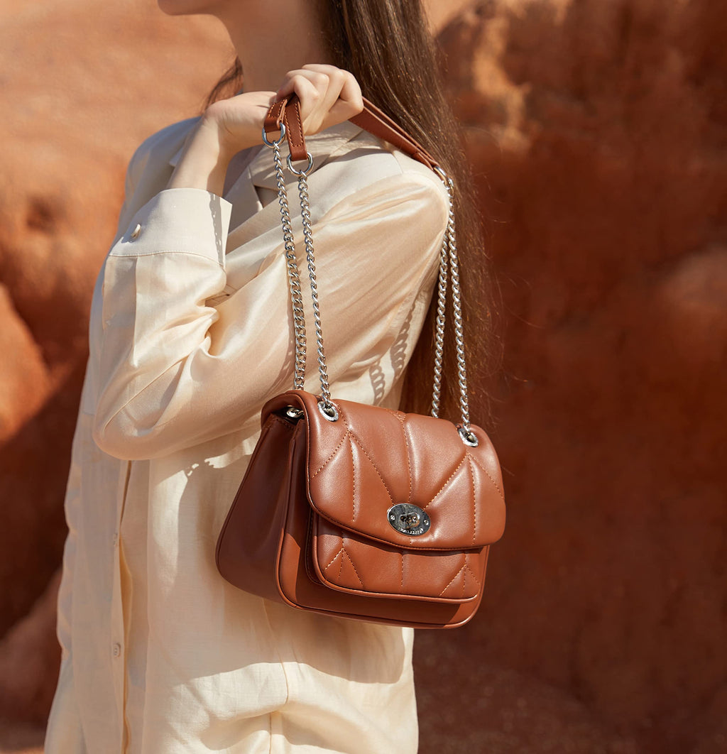 Sac bandoulière matelassé David Jones